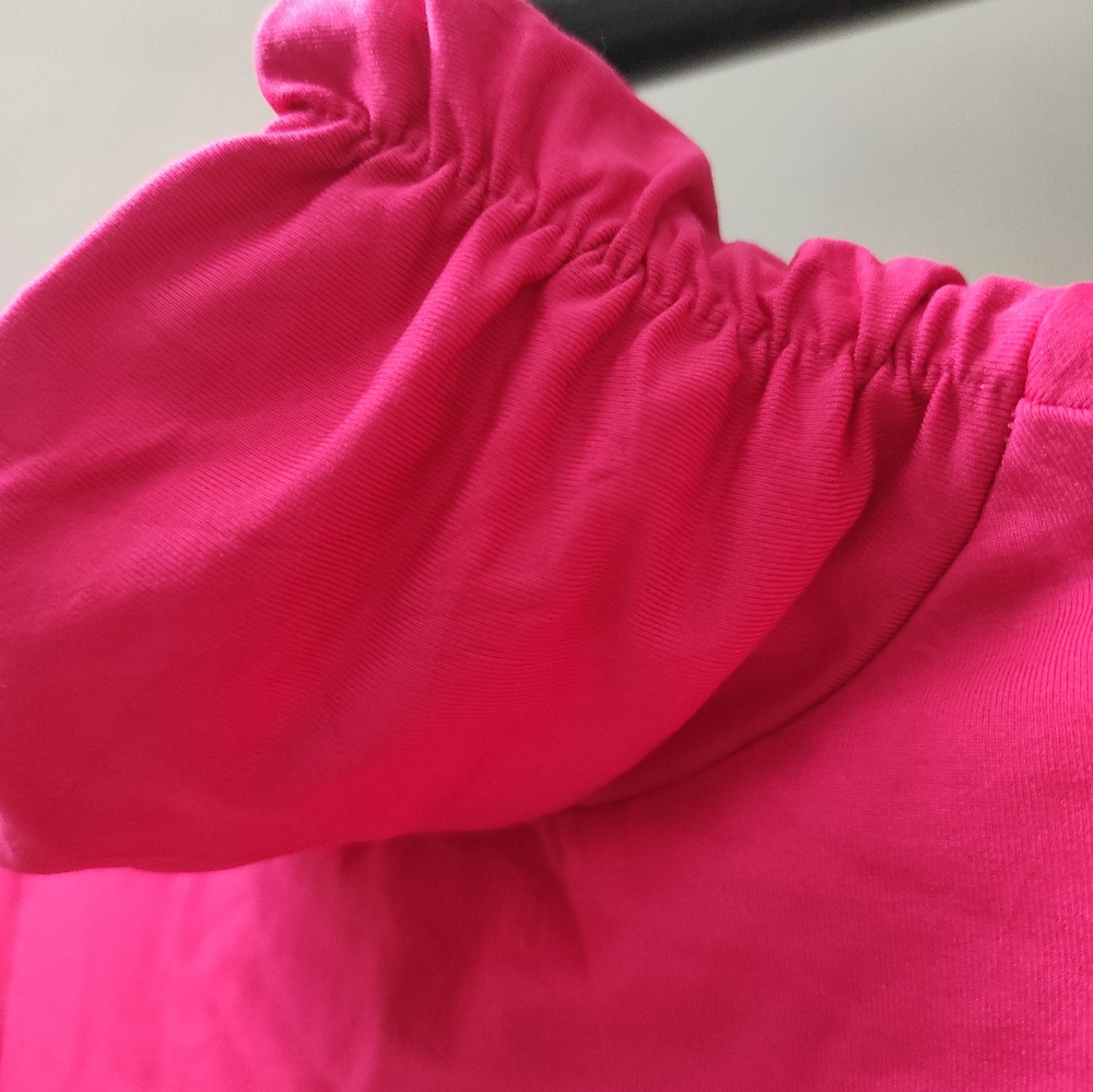Turtle Neck Pink Rouched Warm Top.. - Picture 7 of 11